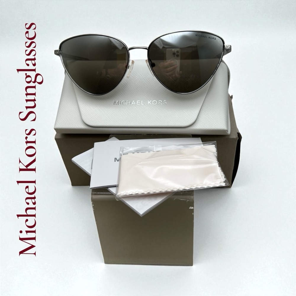 Michael Kors Cortez MK1140 18936G Silver Sunglasses NIB Unisex Size: 59 15 145